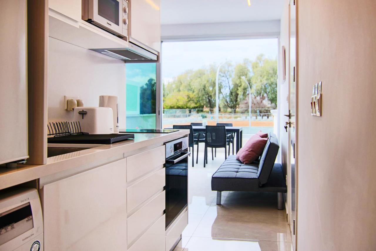 Appartement Phaedrus Living - Seaside Luxury Flat Harbour 105 à Paphos Extérieur photo