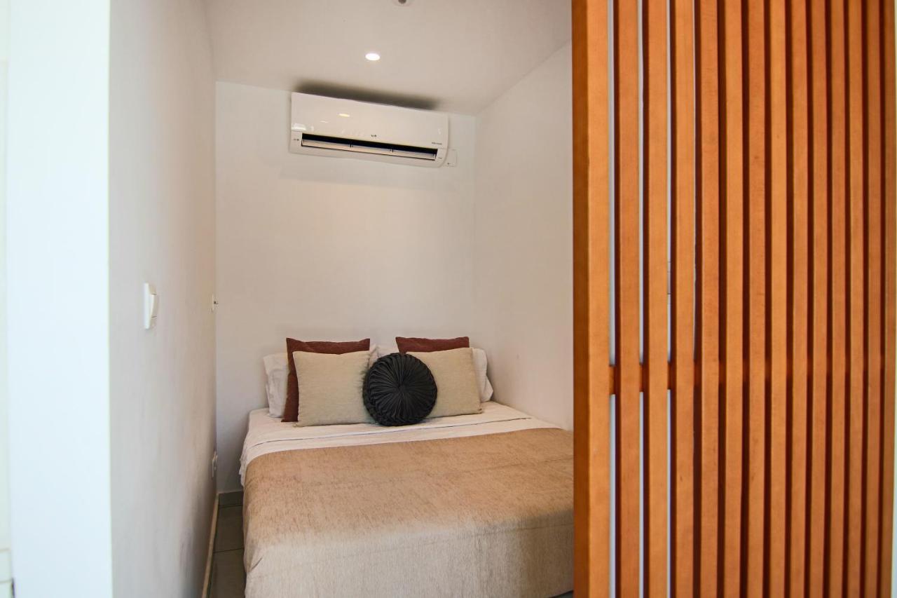 Appartement Phaedrus Living - Seaside Luxury Flat Harbour 105 à Paphos Extérieur photo